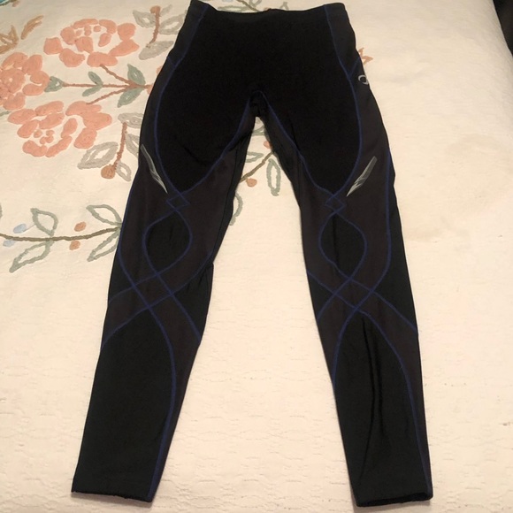 CW-X compression running pants in size medium - Picture 1 of 3